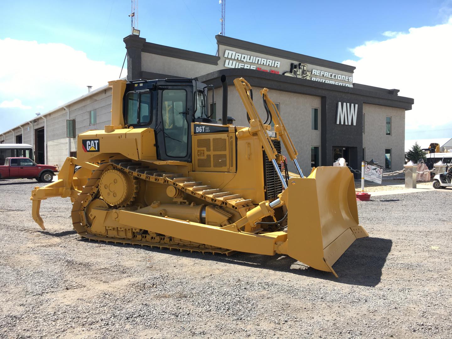 ./imagenes/INVOICE/2019/16115/TOPADOR FRONTAL CATERPILLAR D6T XL (1).JPG